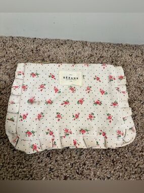 Sezane Cream Rose Floral Ruffle Trim Beauty Pouch / Makeup Bag